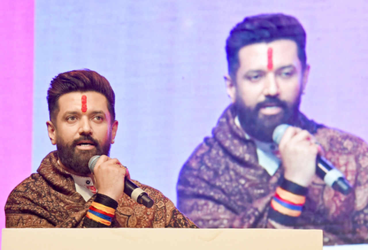पटনায় प्रदर्शनकारীদের উপর লাঠিচার্জের নিন্দা চিরাগ পাসওয়ানের