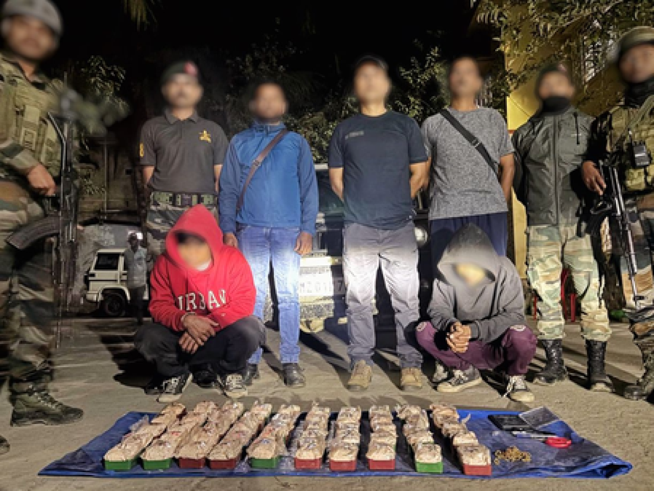 কছাড়ে হেরোইন উদ্ধার, দুই পাচারকারী গ্রেফতার