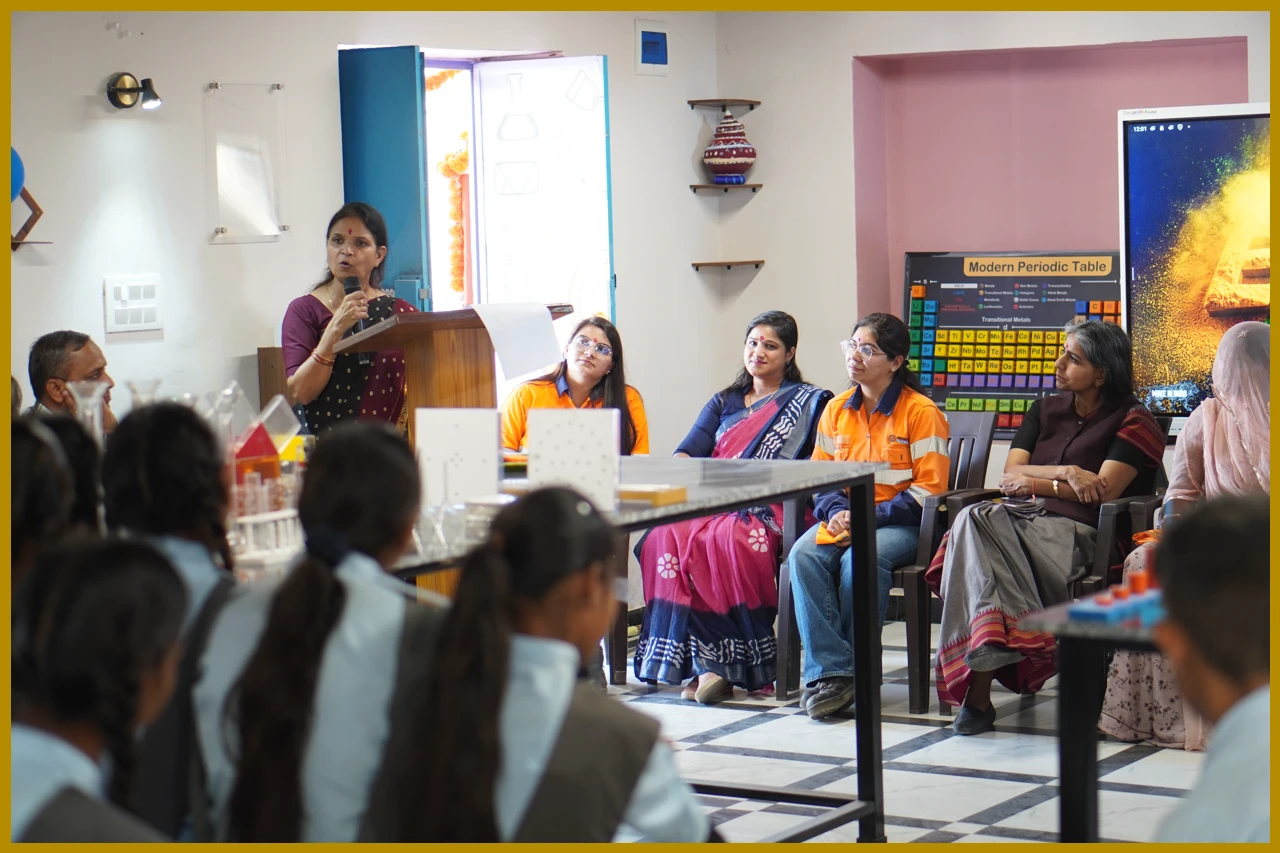 হিন্দুস্তান জিঙ্কের আধুনিক STEM ল্যাবের উদ্বোধন
