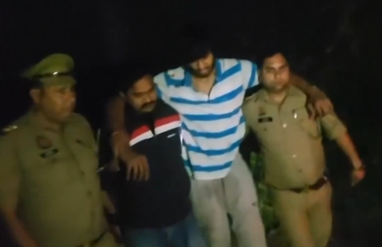 बुलंदशहरের কাছে পুলিশের সঙ্গে দুষ্কৃতকারীর গুলি বিনিময়, আহত নাইনু মাভি