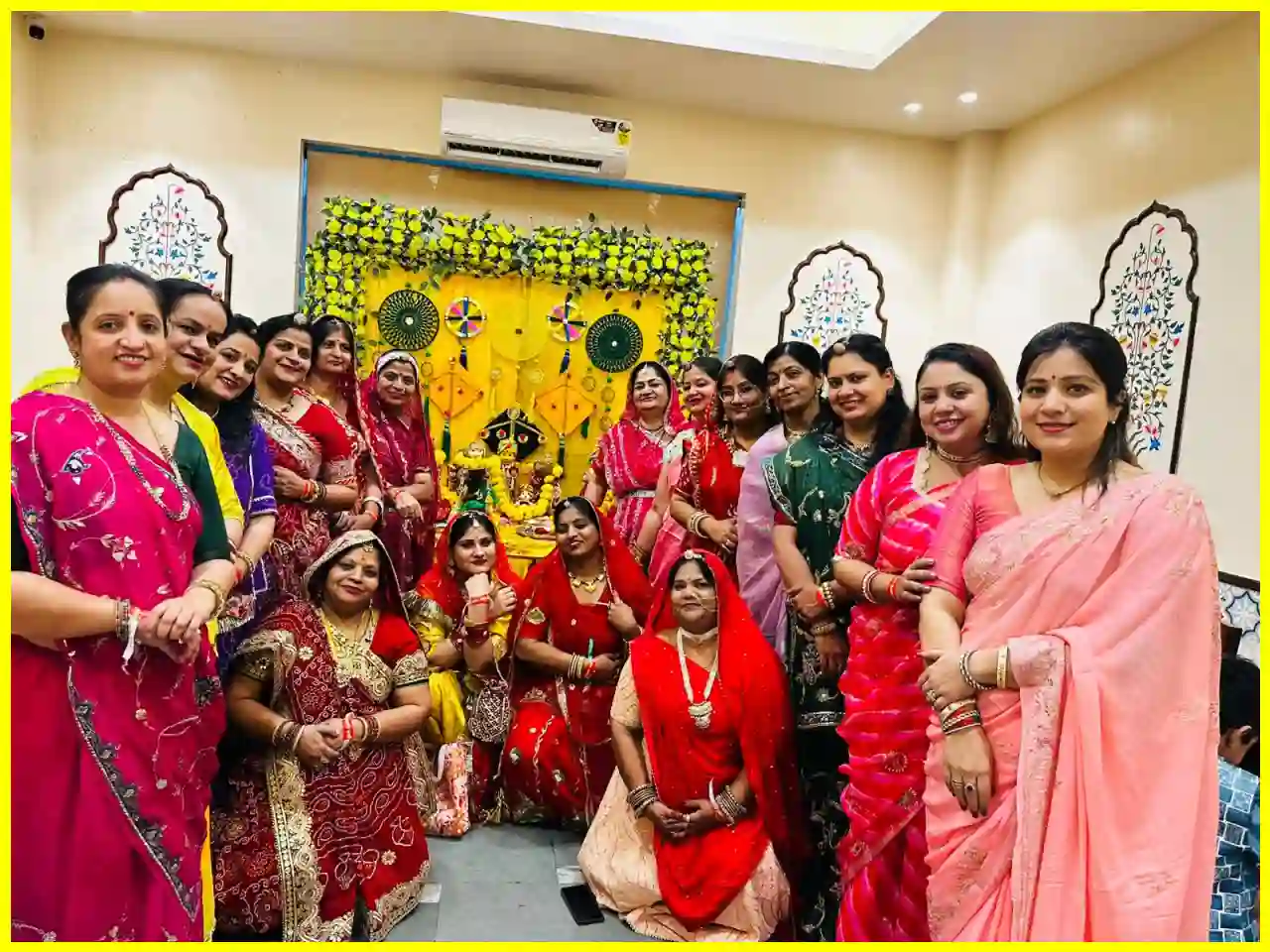জয়পুরে গঙ্গাউর উৎসবের উজ্জ্বল উদযাপন