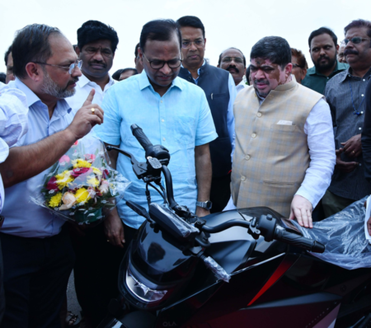 তেলঙ্গানায় সরকারি কর্মচারীদের জন্য বৈদ্যুতিক যানবাহনে ২০ শতাংশ ছাড়