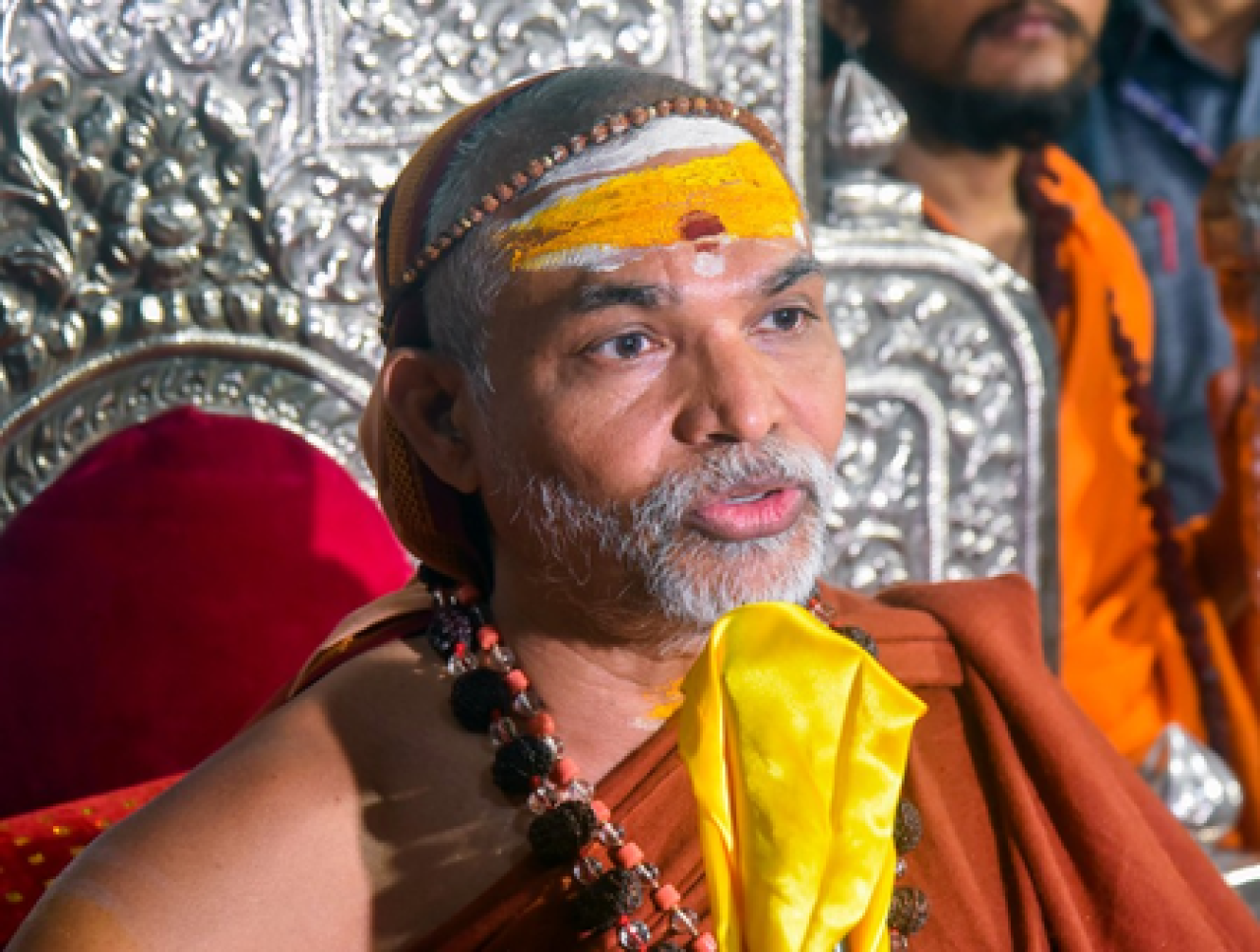 নববর্ষে গৌরক্ষার আহ্বান জানালেন স্বামী অবিমুক্তেশ্বরানন্দ