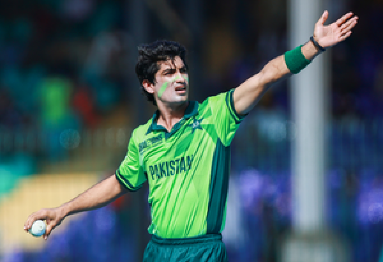 নাসিম শাহের বিরুদ্ধে ২ কোটি টাকা জরিমানা, মারিয়াম নওয়াজের টুইটের জন্য
