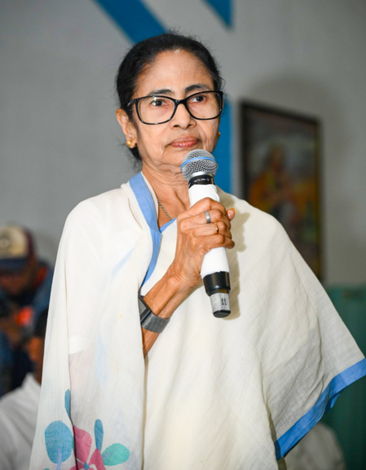 মমতা বন্দ্যোপাধ্যায়ের ২৩ পদ থেকে পদত্যাগ নির্বাচনের আগে