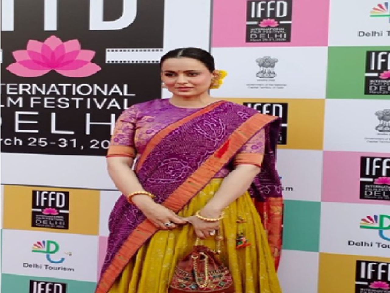 সিনেমায় নারীদের অংশগ্রহণ বাড়ানোর আহ্বান কঙ্গনা রানাউতের