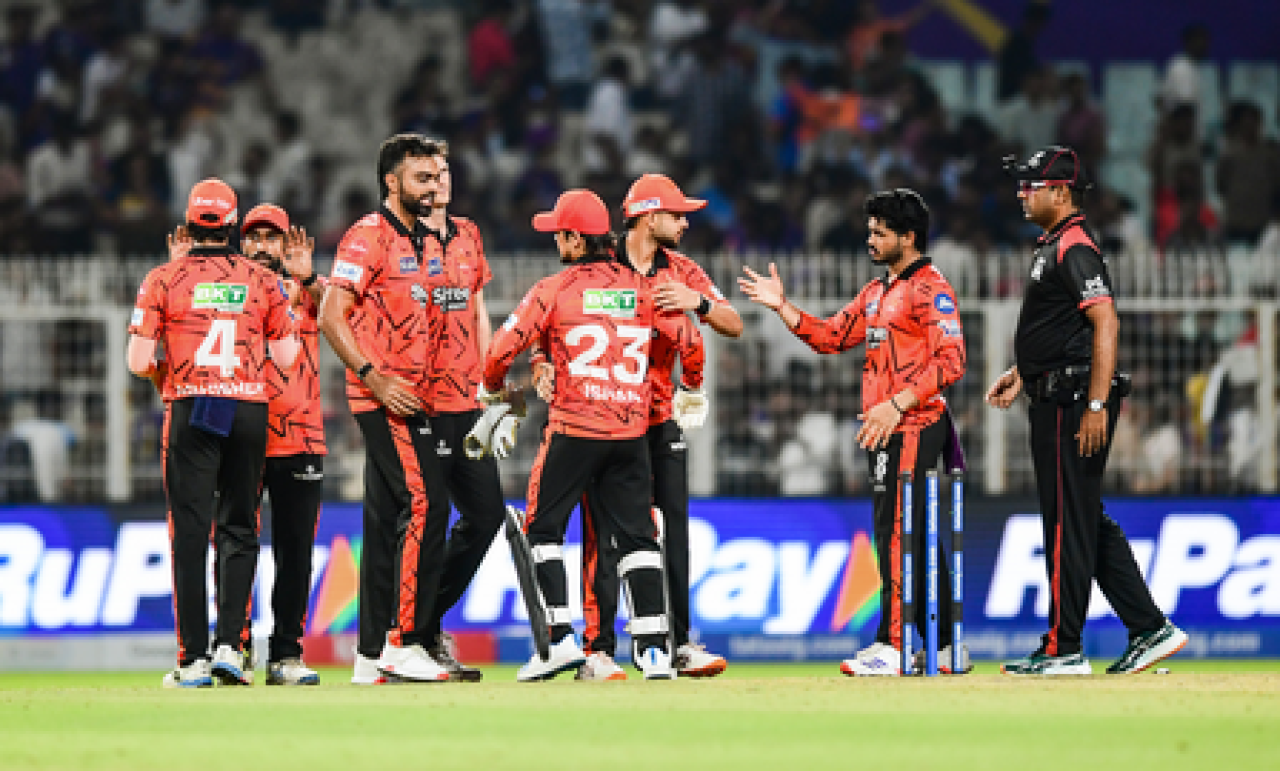 আইপিএল ২০২৬: কেকেআরের বিপক্ষে বড় জয়েও শীর্ষ-৪ এ নেই এসআরএইচ