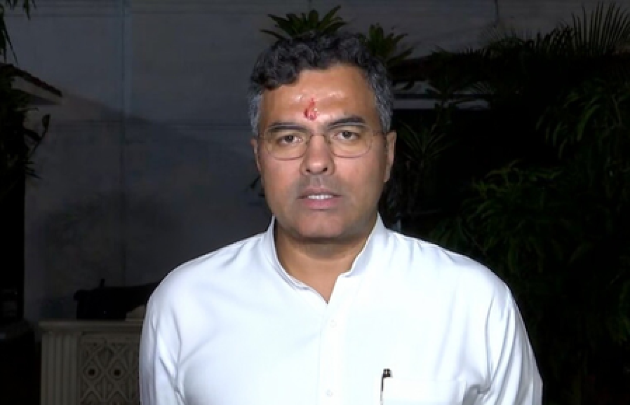 আদালতের সিদ্ধান্তে কেজরিওয়ালের জন্য বড় ধাক্কা