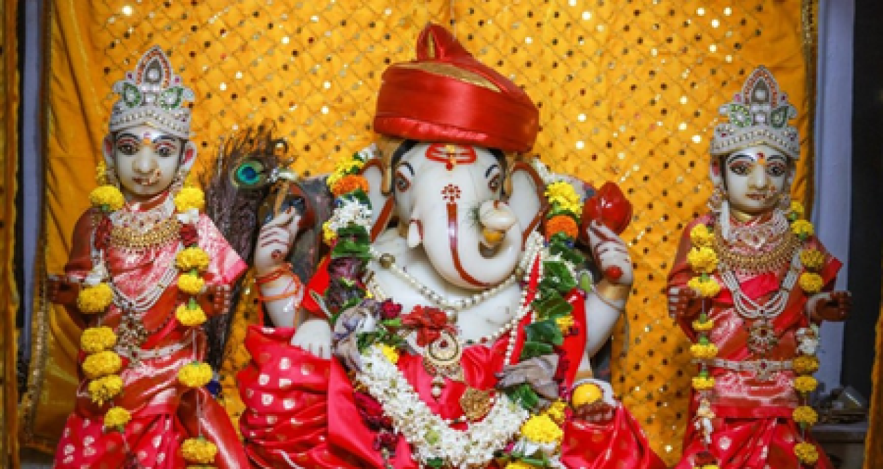 ঝাঁসিতে অবস্থিত বিঘ্ন বিনাশক প্রাচীন গণেশ মন্দিরের ইতিহাস