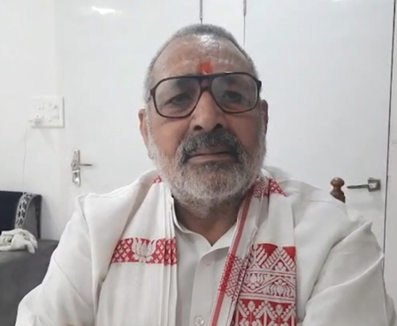 নারীদের অধিকার নিয়ে বিরোধীদের বিরুদ্ধে ক্ষোভ প্রকাশ করলেন গিরিরাজ সিং