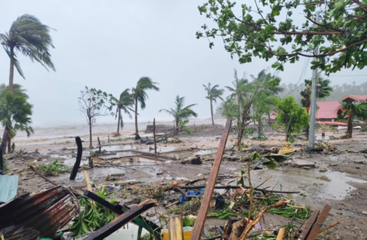 পাপুয়া নিউ গিনির বোগেনভিলে ঘূর্ণিঝড়ের তাণ্ডবে ১১ জনের মৃত্যু