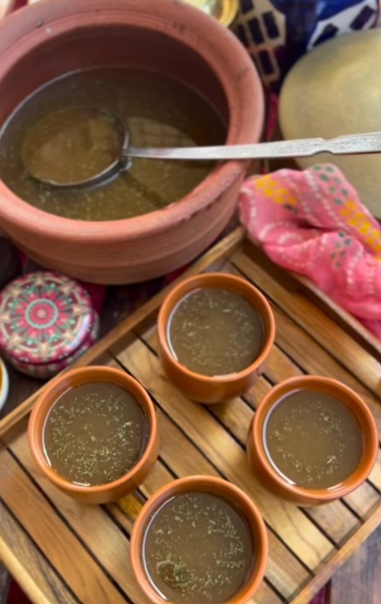 ইমলি পনা: গরমে ঠান্ডা থাকার প্রাচীন উপায়