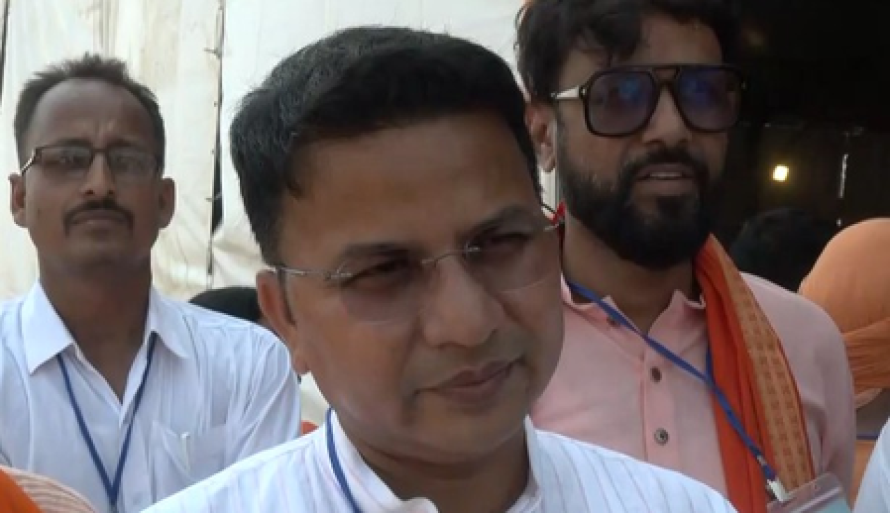 পশ্চিমবঙ্গে নতুন সরকারের লক্ষ্য: সবার সাথে সবার উন্নয়ন