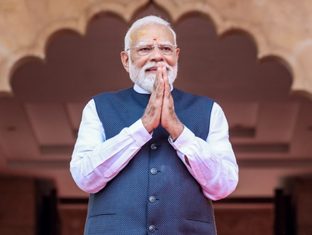 প্রধানমন্ত্রী মোদির সফরে কাশি বিশ্বনাথের বৈদিক ঘড়ি বিশ্বজুড়ে আলোচনার কেন্দ্রবিন্দু