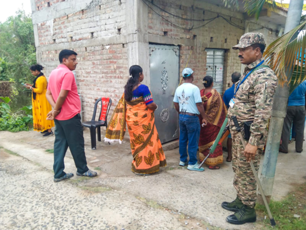 ফাল্টায় পুনঃমতদান: প্রথম দুই ঘণ্টায় ২০.৪৭ শতাংশ ভোটিং, তৃণমূলের এজেন্টরা অনুপস্থিত