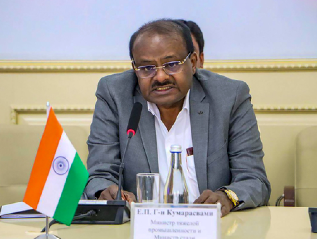 কুমারস্বামী ও কংগ্রেসের মধ্যে রাজনৈতিক সংঘাত তীব্র হচ্ছে