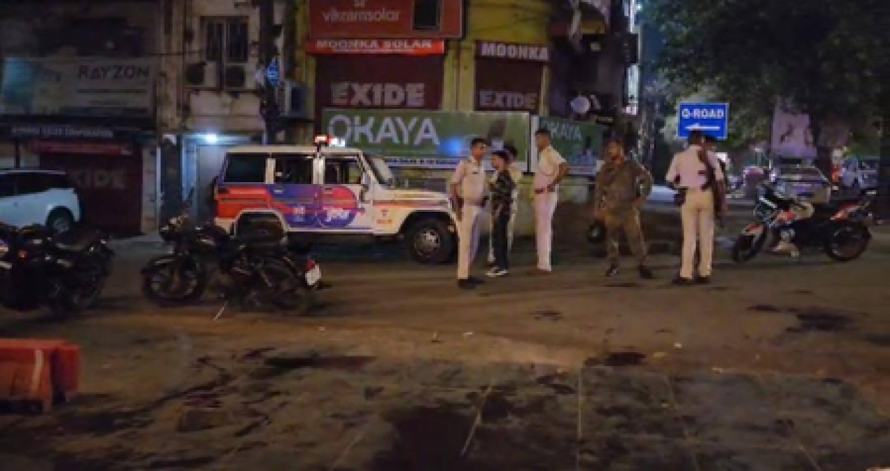 জামশেদপুরে পাবে ছিনতাই নিয়ে বিতর্ক, ছুরিকাঘাতে দুই ব্যক্তি আহত