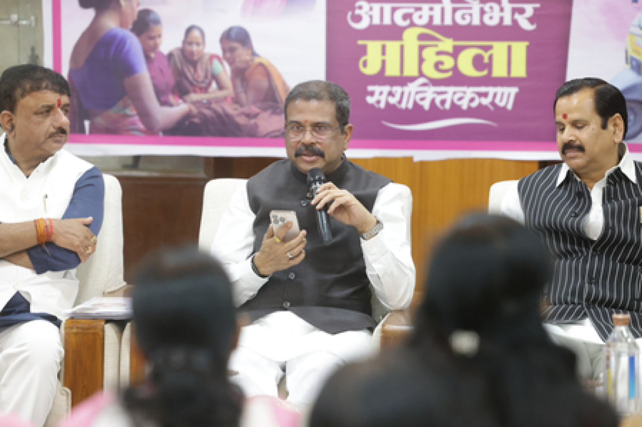 নারীর শক্তি ও আত্মনির্ভরতার উদযাপন: কেন্দ্রীয় শিক্ষামন্ত্রীর বক্তব্য