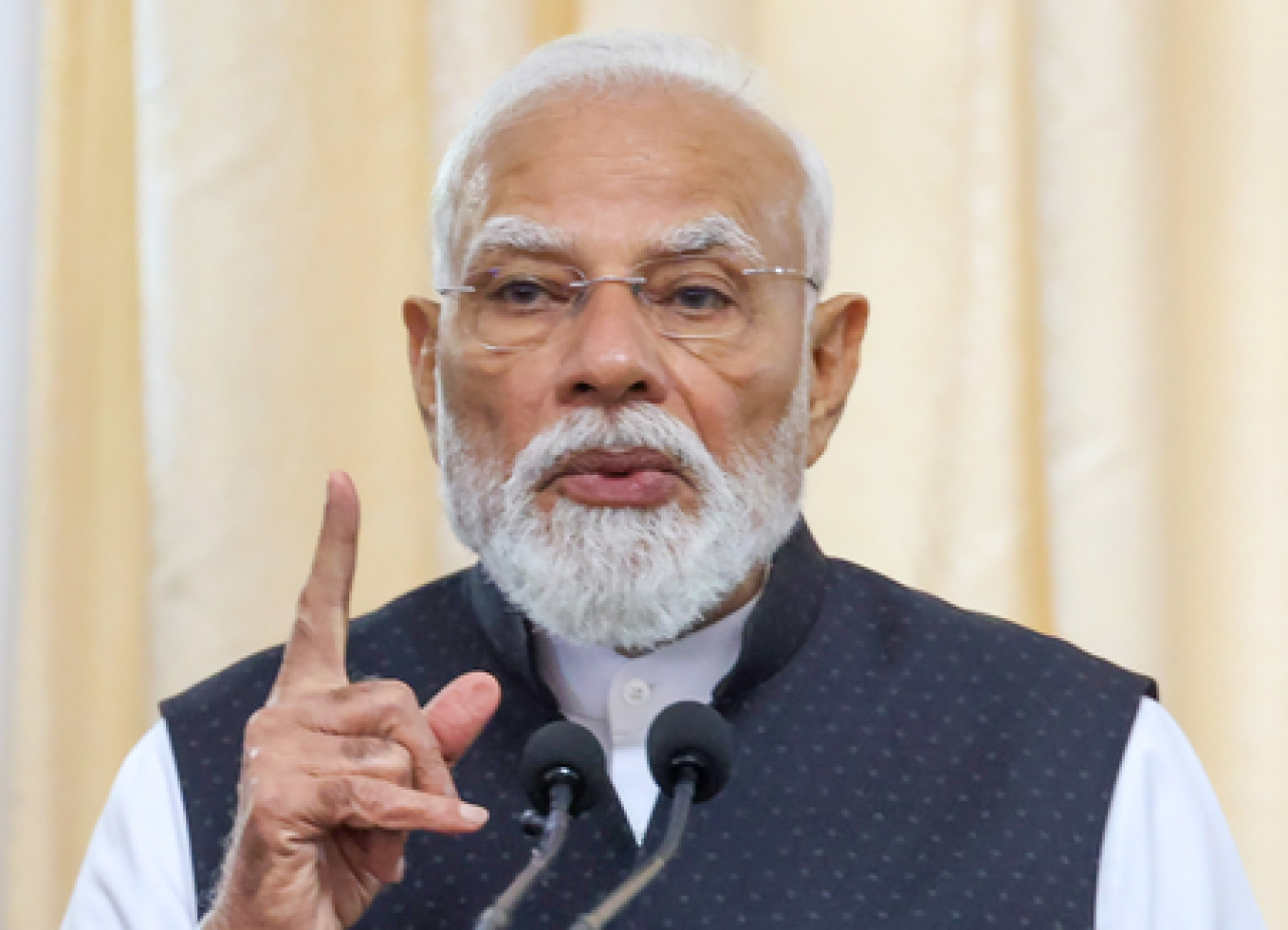 প্রধানমন্ত্রী মোদির সঙ্গে কেন্দ্রীয় সচিবদের উচ্চ স্তরের বৈঠক শুরু, সার্বিক সংস্কারের উপর জোর