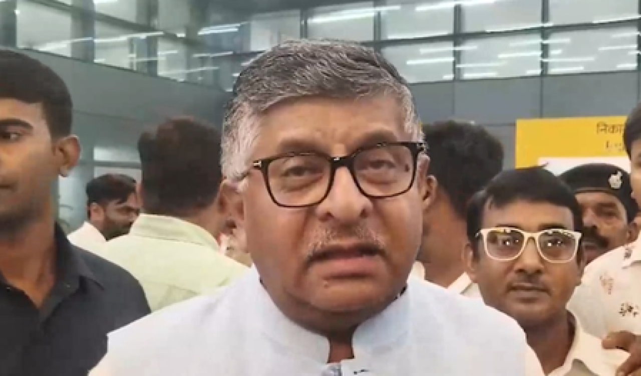 প্রধানমন্ত্রী মোদির ১২ বছরের কার্যকাল: গরিব কল্যাণ ও নিরাপত্তার জন্য ঐতিহাসিক