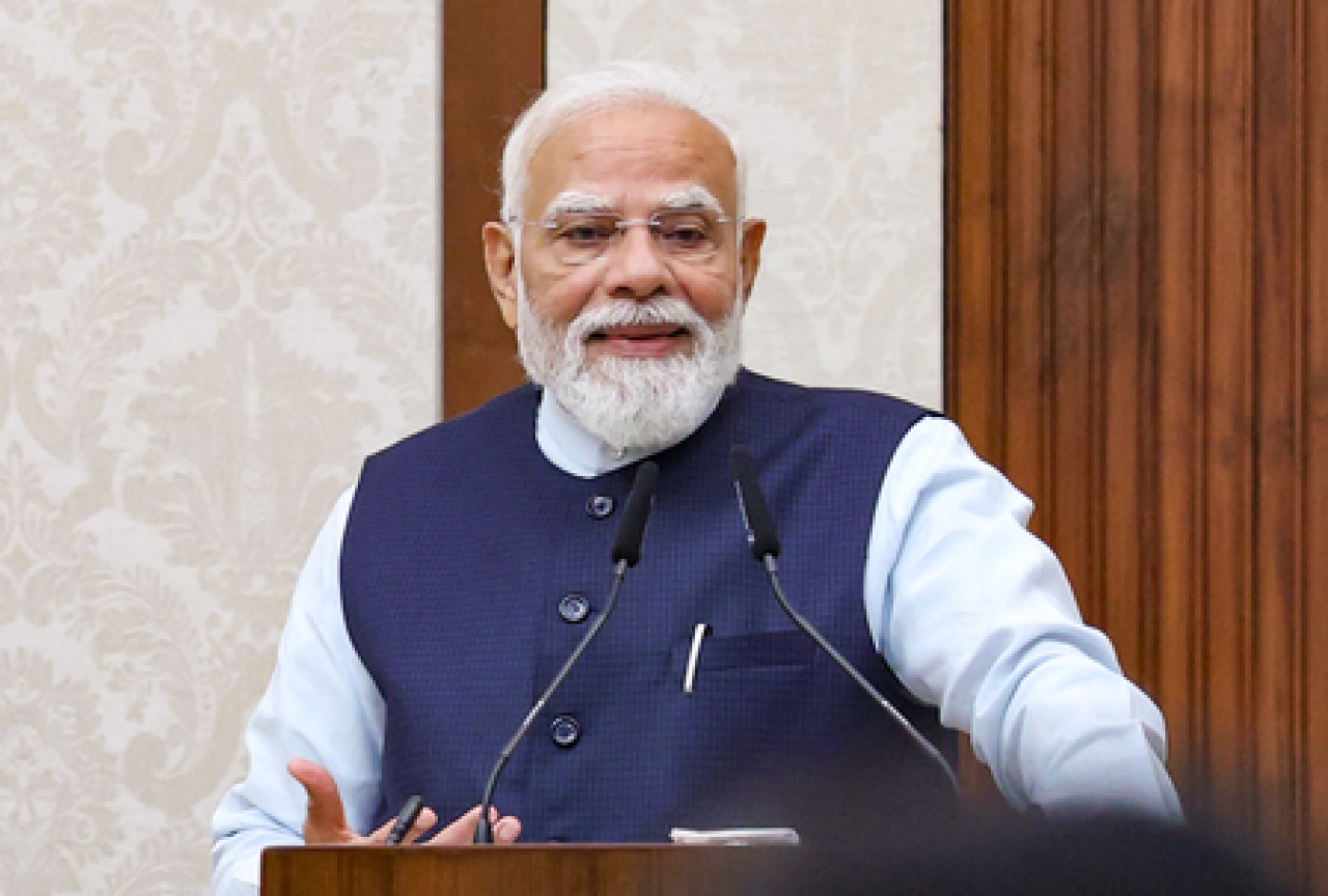 প্রধানমন্ত্রী মোদী ও নিকোল পাশিনিয়ানের মধ্যে আলোচনা, ভারত-আর্মেনিয়া সম্পর্ককে নতুন শক্তি দেওয়ার উপর জোর
