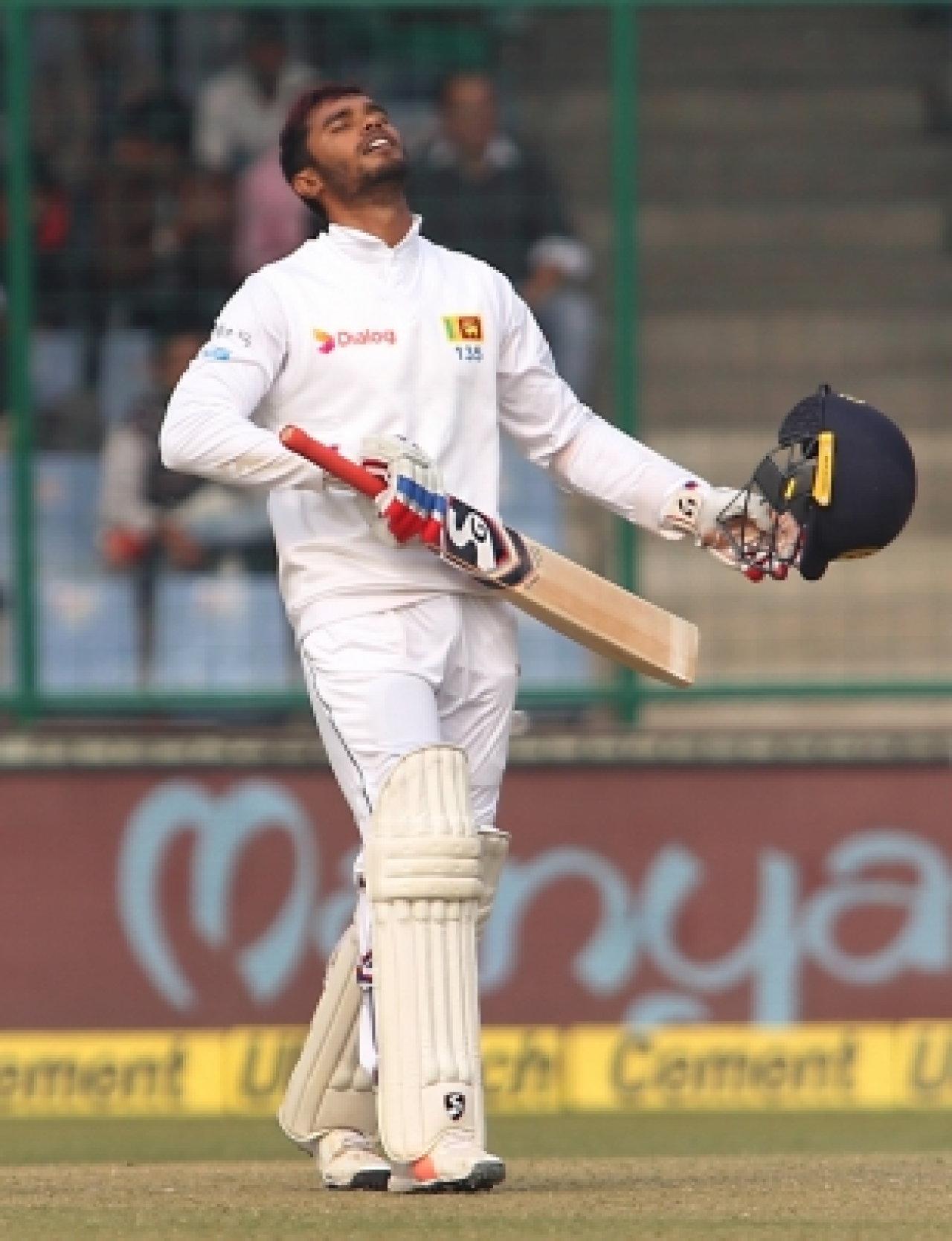 শ্রীলঙ্কার প্রথম ইনিংসে ৩০৮ রানে থামল, ধনঞ্জয় ডি সিলভার শতক
