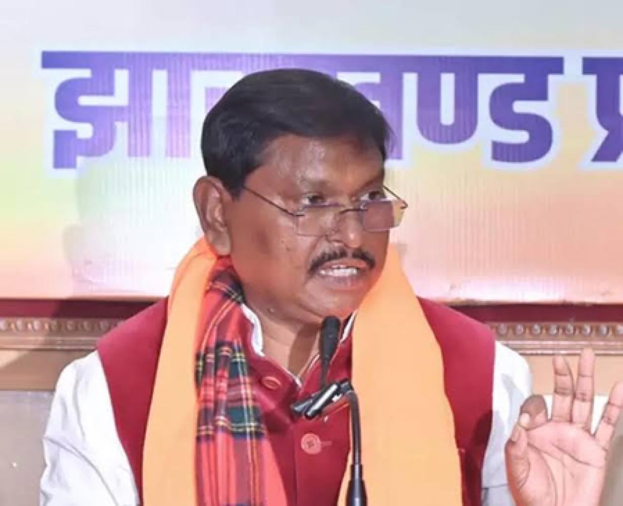 ঝারখণ্ডে আদিবাসী নারীর মৃত্যুর তদন্তের দাবি জানালেন আরজুন মুন্ডা