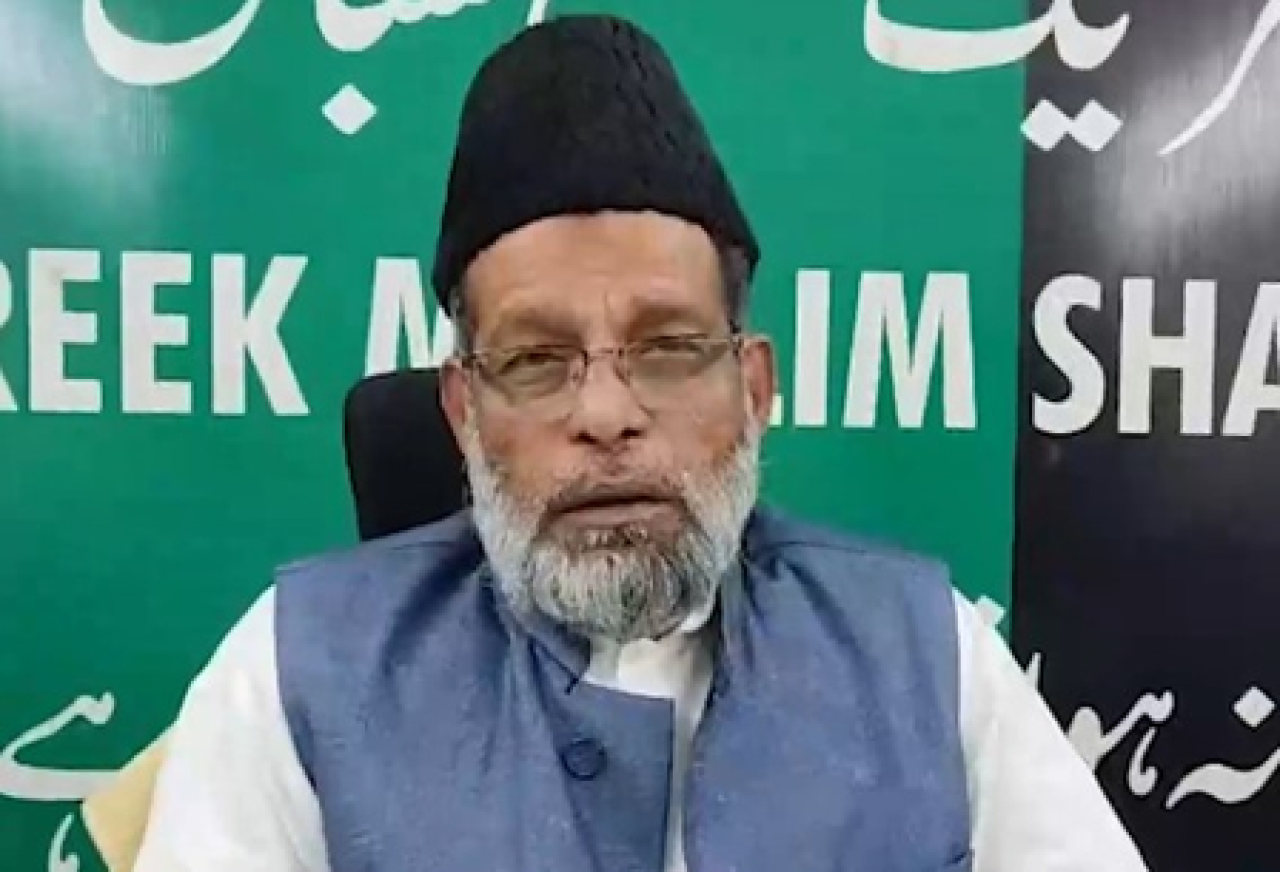 মুসলিম সম্প্রদায়ের প্রতিক্রিয়া: আমরা ভীত নই, দেশ সংবিধান অনুযায়ী চলবে