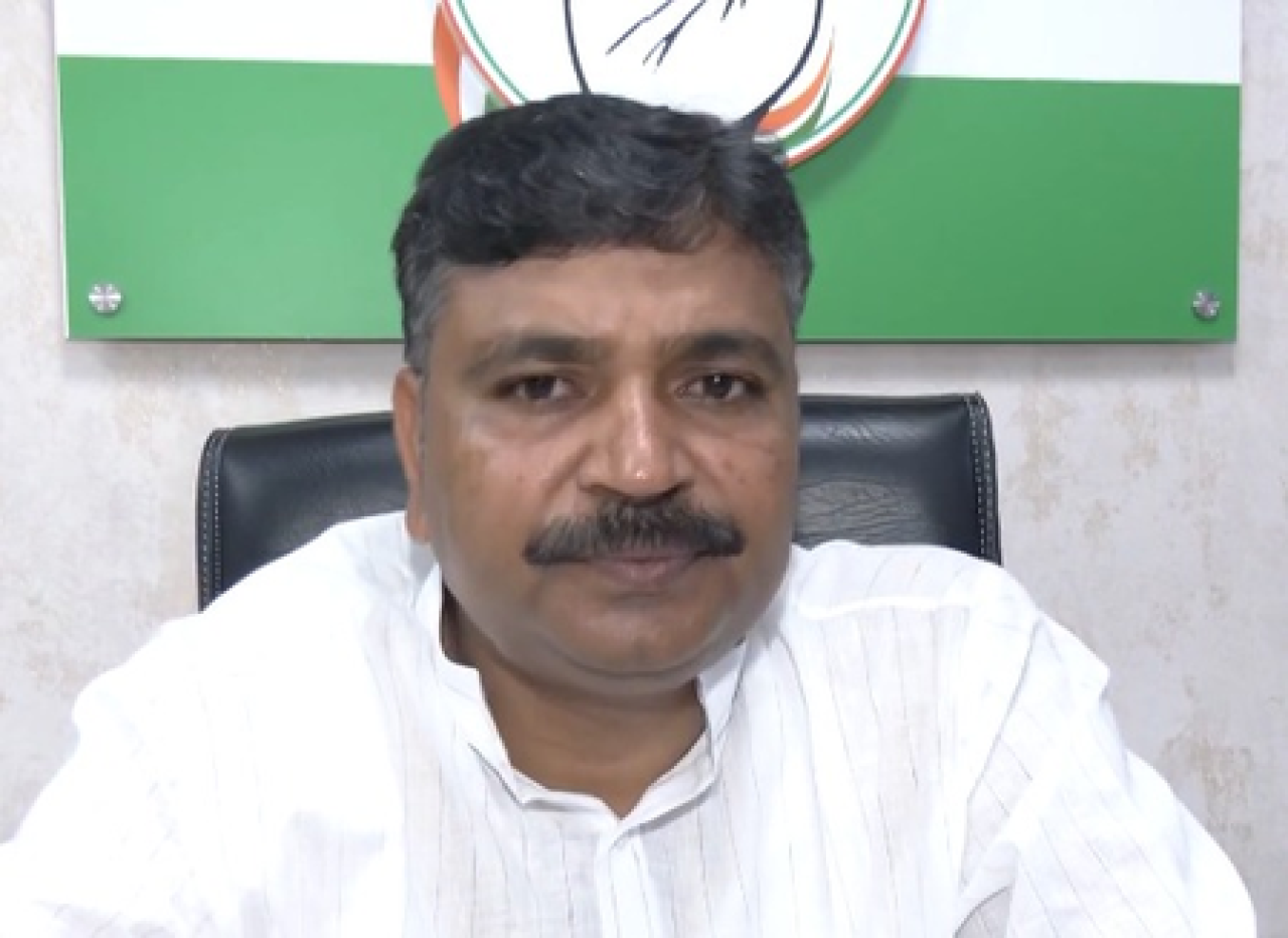 সরকারের তানাশাহী আচরণ নিয়ে টিকারাম জুলির মন্তব্য