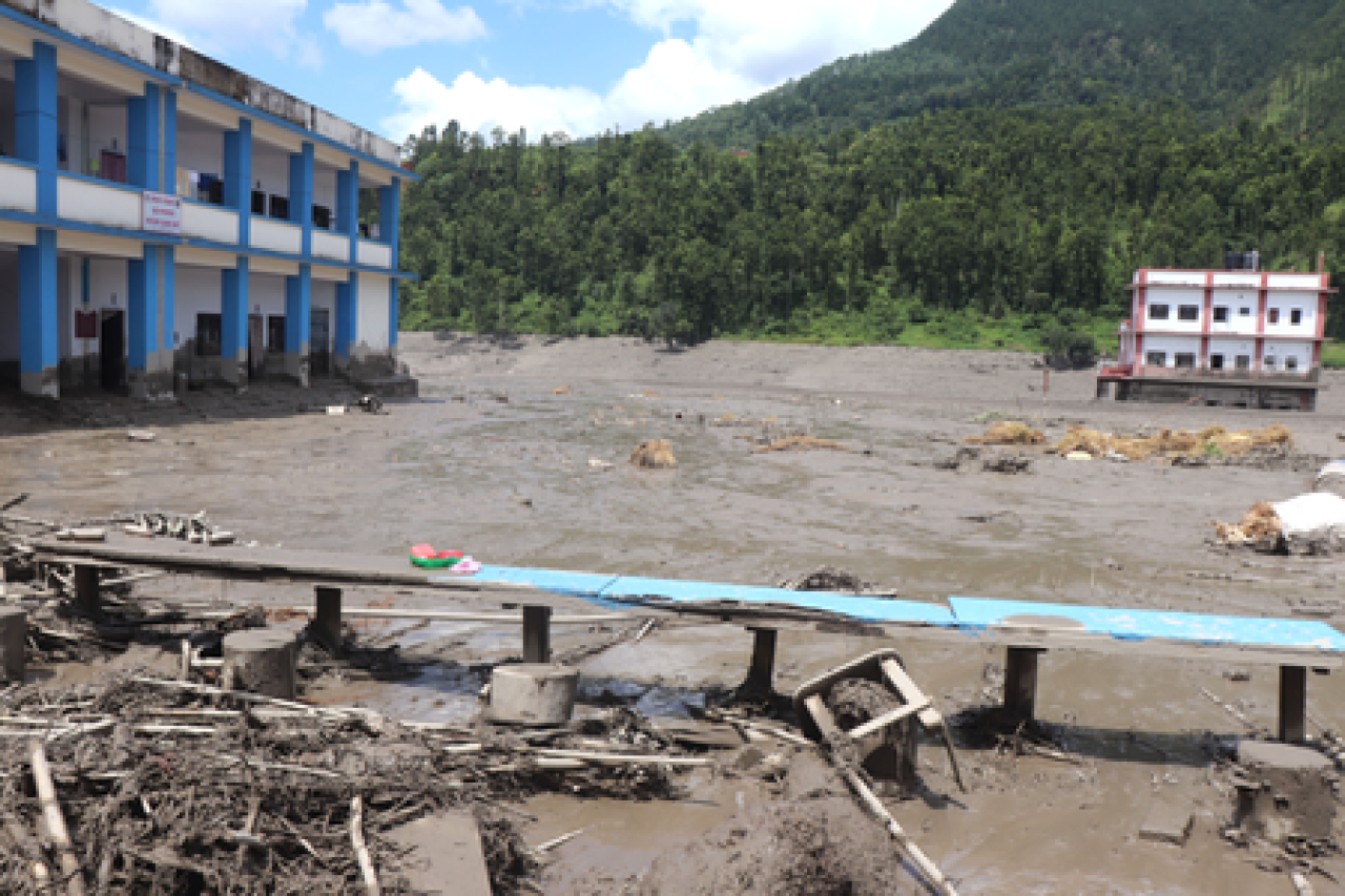 नेपालের আকস্মিক বন্যায় মৃতের সংখ্যা বেড়ে ১৬২ জনে পৌঁছেছে