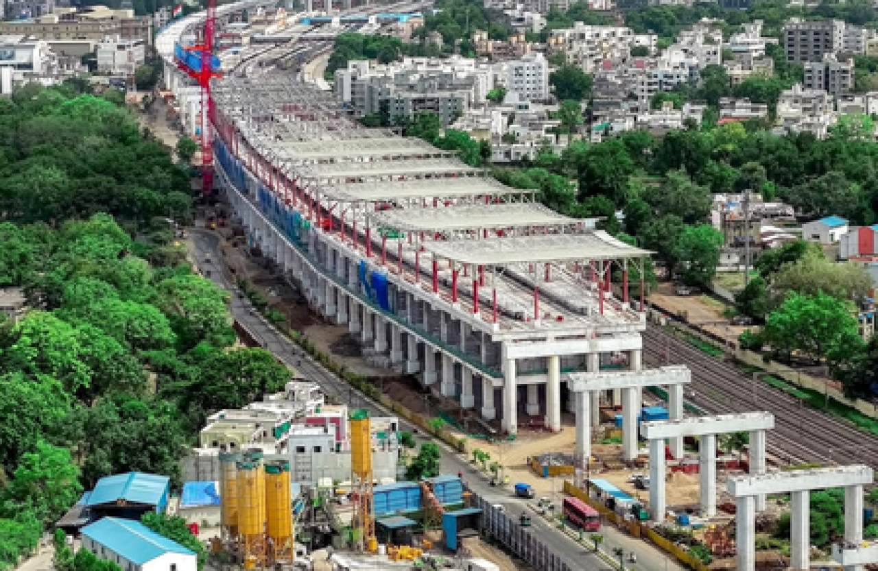 কেন্দ্রের ১,৮৪৭টি বড় অবকাঠামো প্রকল্পে খরচ বেড়ে ২১.৯৭ লক্ষ কোটি টাকা