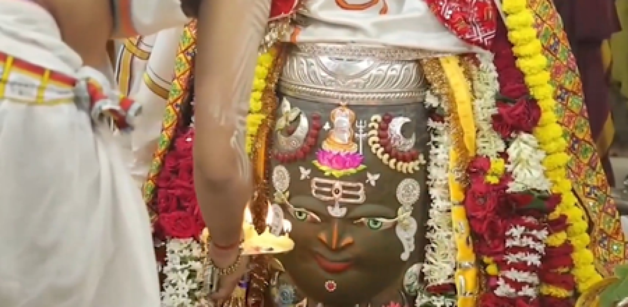 মহাকাল মন্দিরে ভক্তদের সমাগম, অলিম্পিয়ান মনু ভাকের দর্শন
