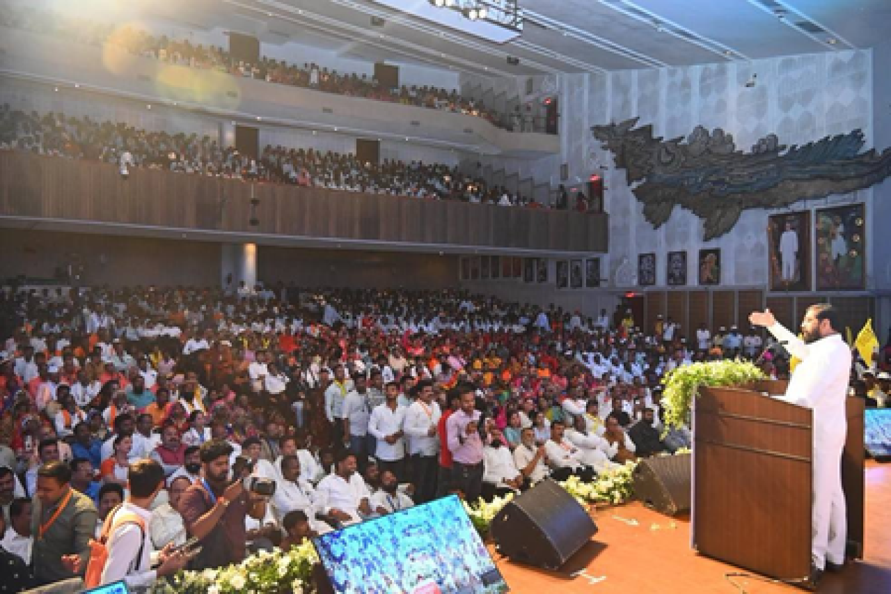 মহারাষ্ট্র সরকার ডি-নোটিফায়েড জনজাতিগুলোর জন্য স্থিতিশীল জীবন নিশ্চিত করতে প্রতিশ্রুতিবদ্ধ: উপমুখ্যমন্ত্রী