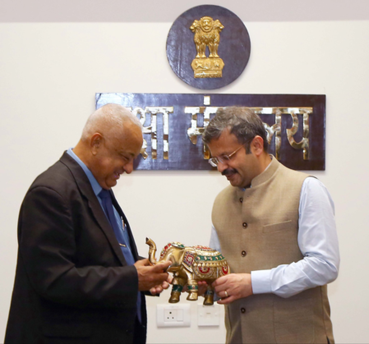 ভারত ও ফিজির মধ্যে প্রতিরক্ষা সম্পর্কের নতুন মোড়, জেডব্লিউজির বৈঠকে সহযোগিতা বৃদ্ধির সিদ্ধান্ত