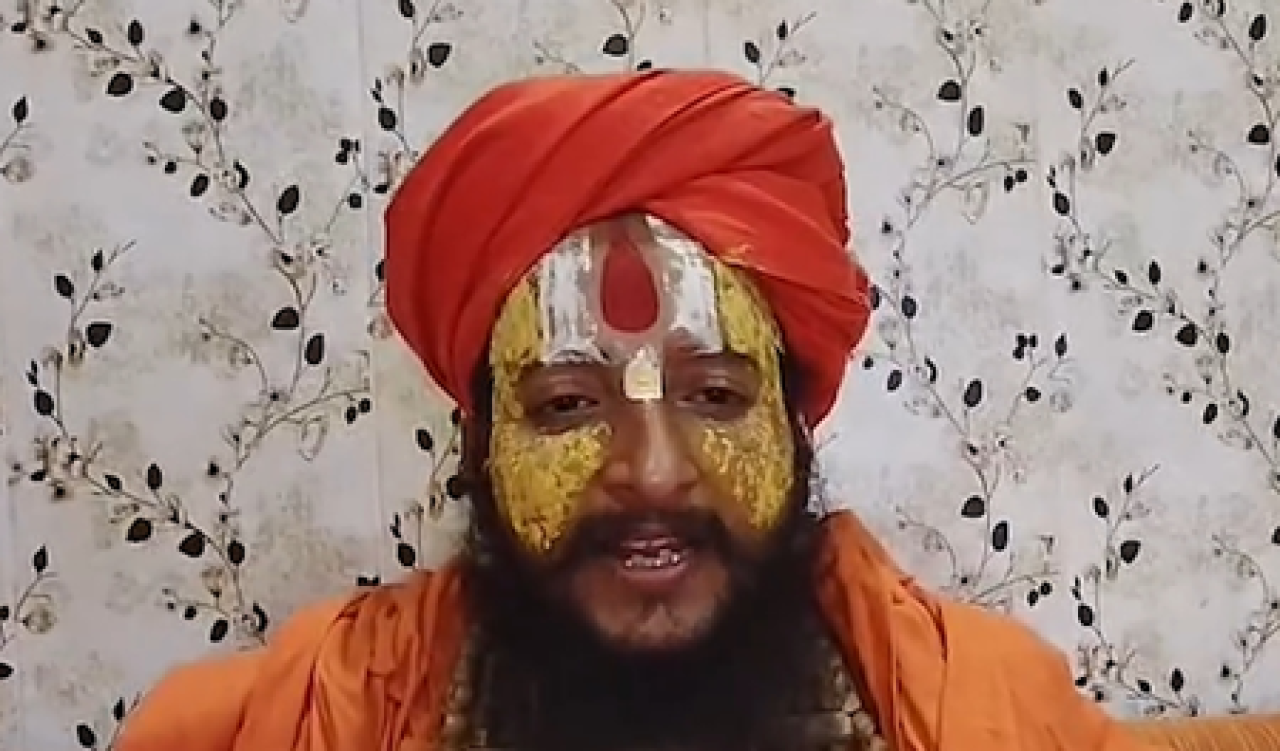 রাহুল গান্ধীর মন্তব্য ও পশ্চিমবঙ্গে মাদ্রাসার বিরুদ্ধে পদক্ষেপে অযোধ্যার সন্ন্যাসীদের প্রতিক্রিয়া