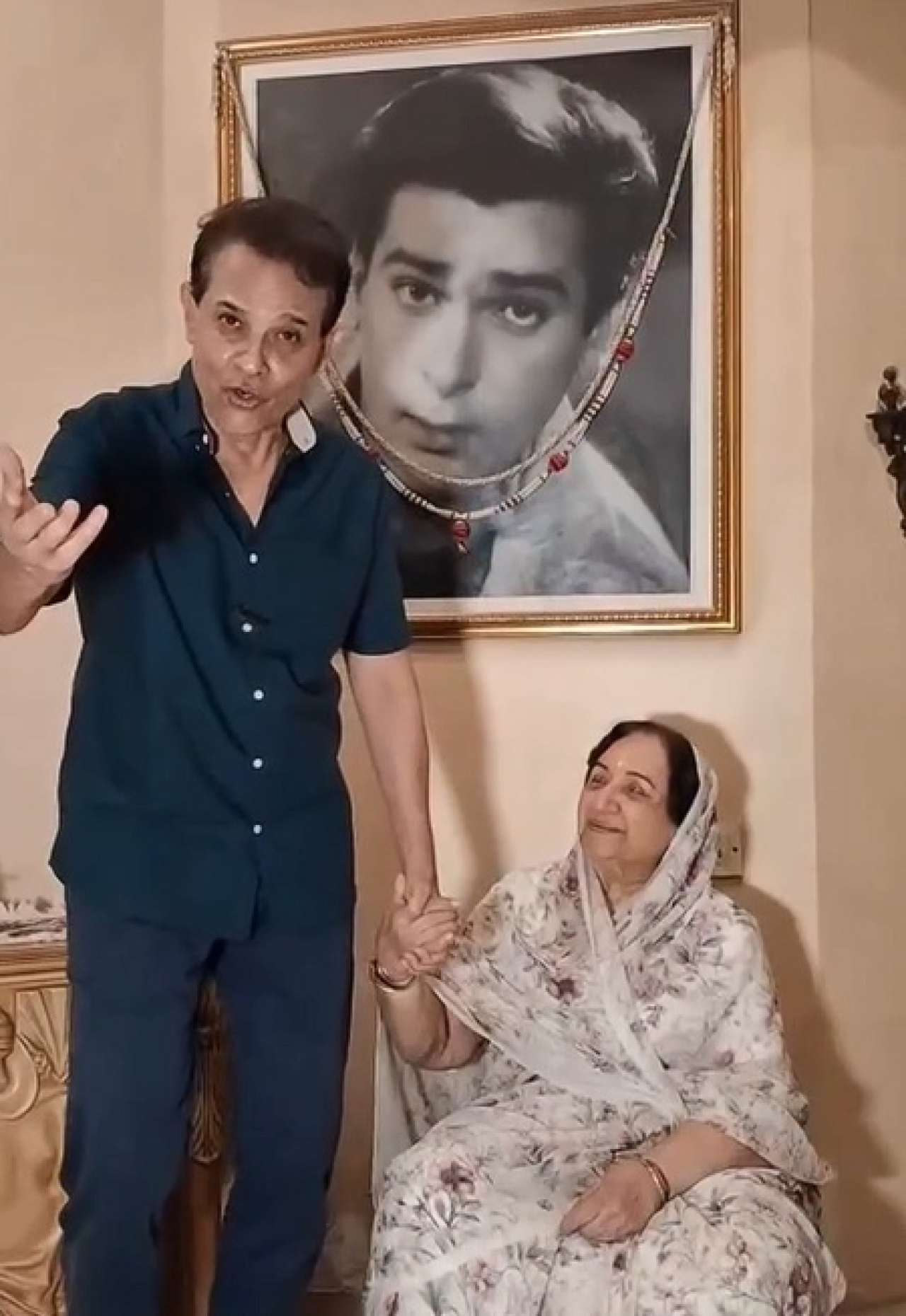 শাম্মি কাপূরের জন্মদিনের পার্টিতে না আসার কাহিনী শেয়ার করলেন নীলা দেবী