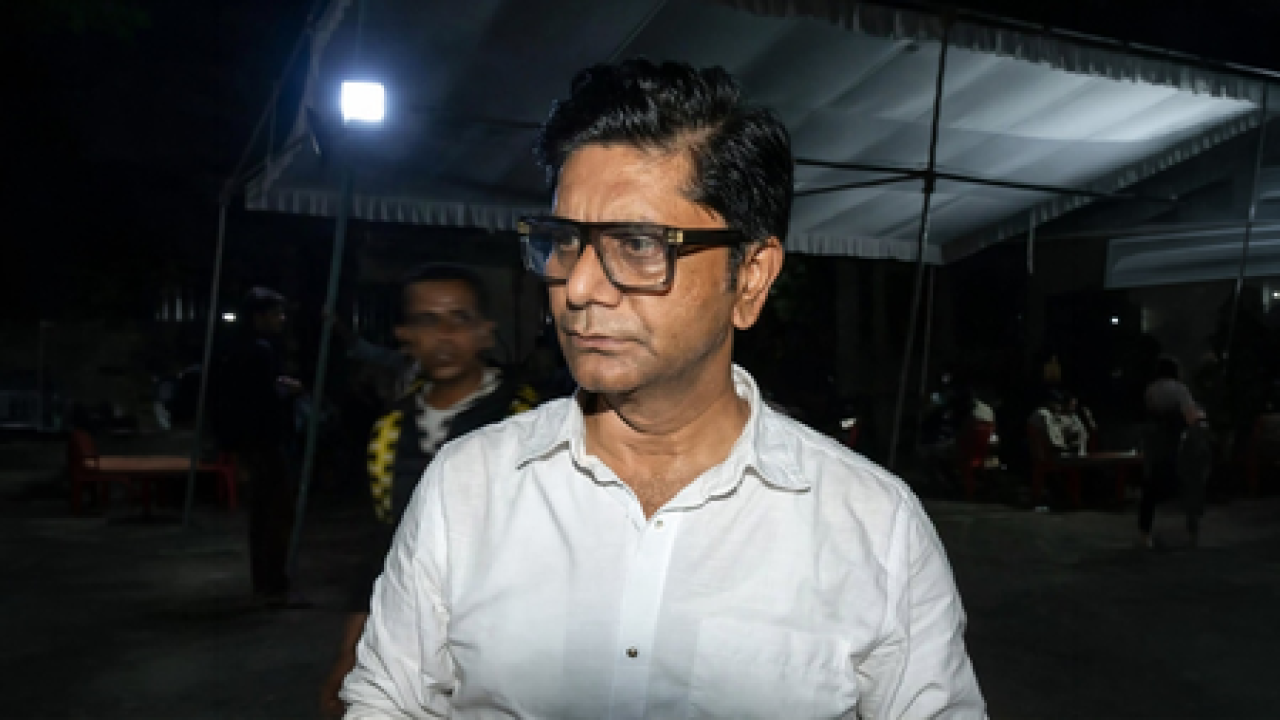 হামিদিয়া হাসপাতালে ইন্টার্নদের ধর্মঘট: ৩০,০০০ টাকা স্টাইপেন্ডের দাবি