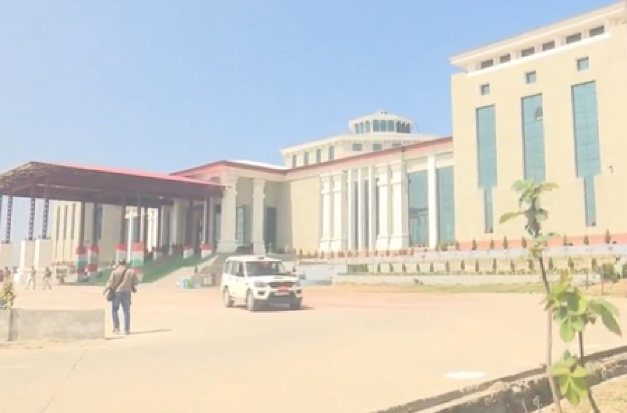 উত্তরাখন্ড বিধানসভার দুই দিনের সেশন গাইরসেন-এ, ৭৪১২ কোটি টাকার অতিরিক্ত বাজেট উপস্থাপন হবে