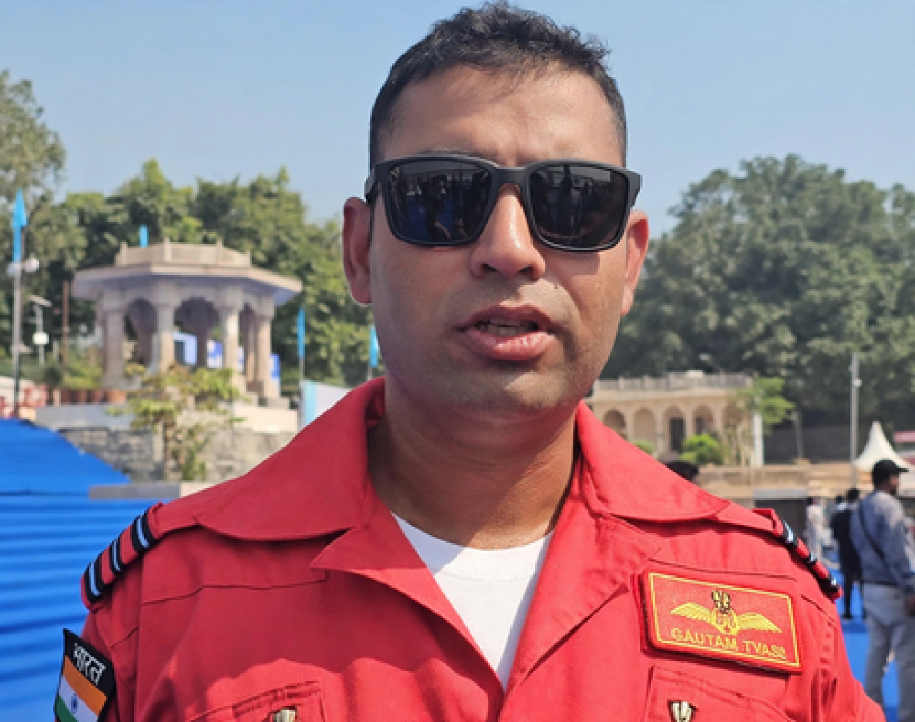 গঙ্গার উপর উইংস ওভার গঙ্গা এয়ার শোতে ভারতীয় বায়ুসেনার প্রদর্শনী