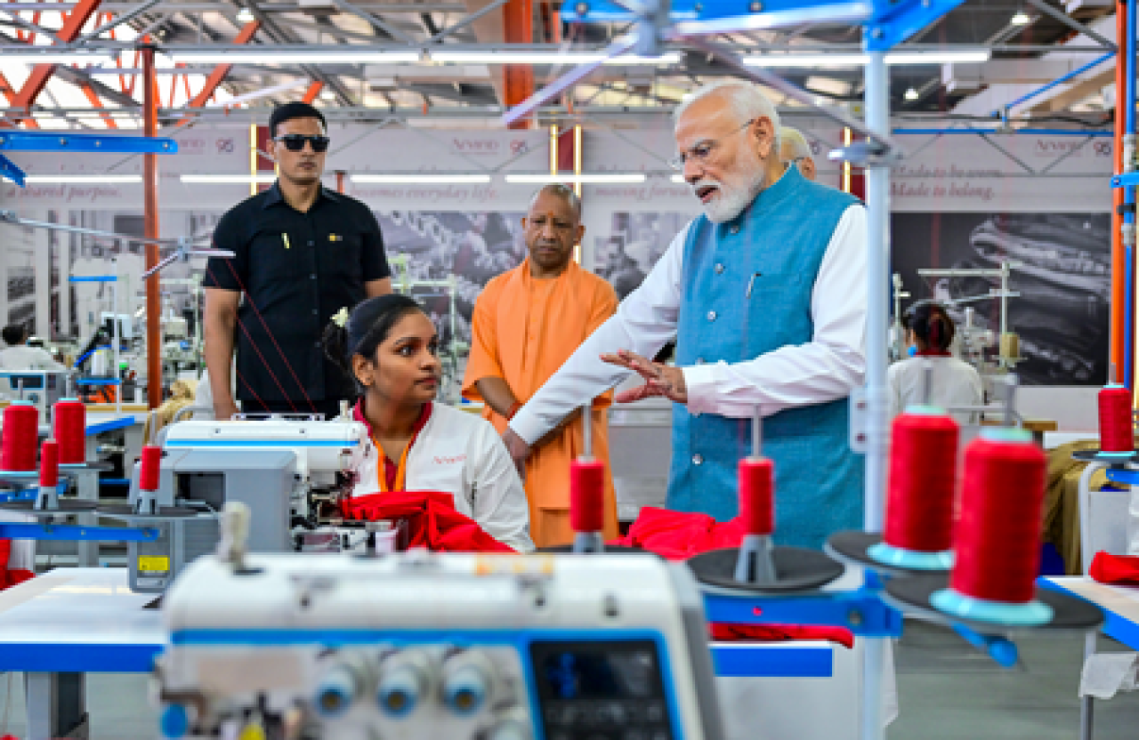 প্রধানমন্ত্রী মোদী वारাণসীতে আরবিন্দ মিলসের নতুন ম্যানুফ্যাকচারিং প্ল্যান্টের উদ্বোধন করলেন