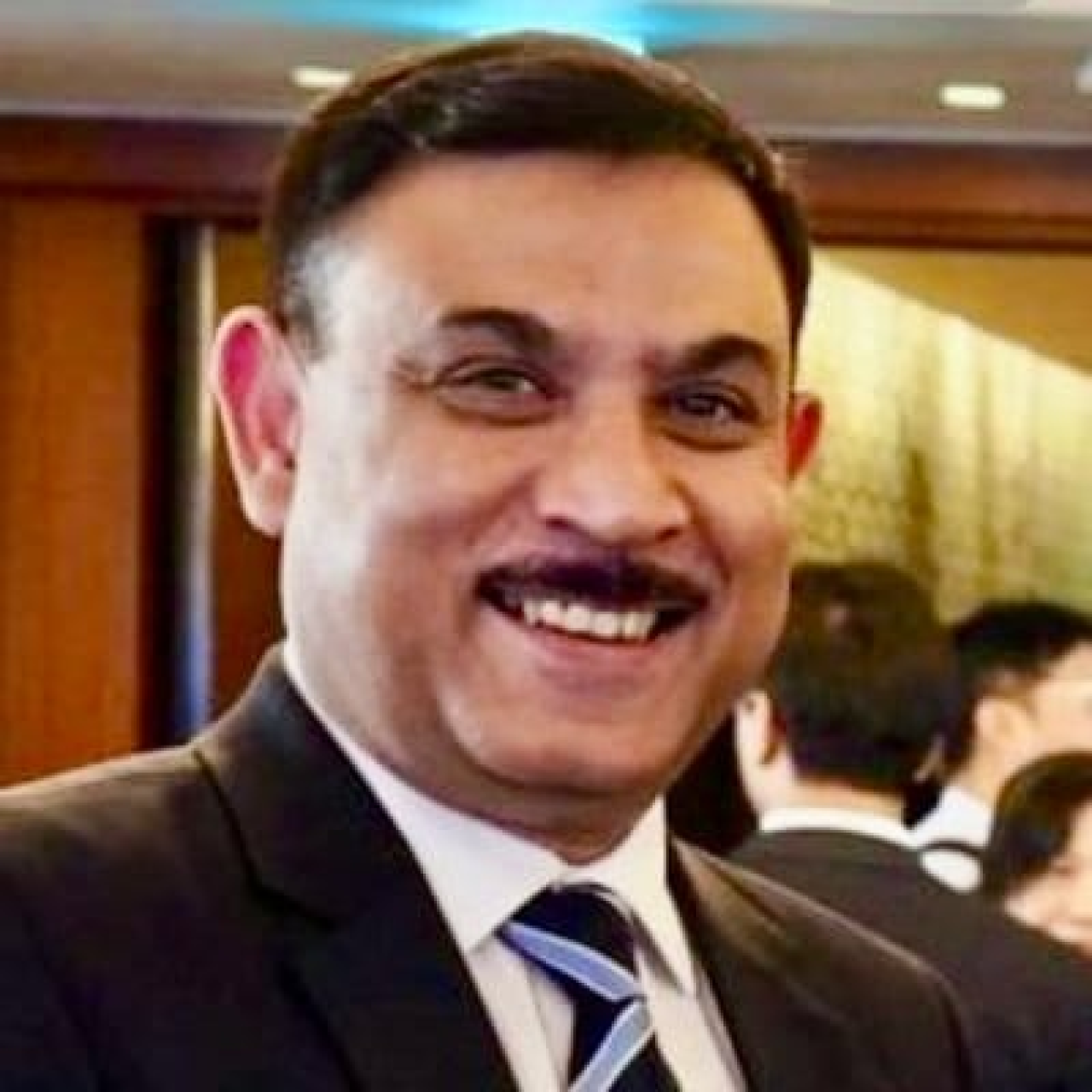 রাজস্থানের আইএএস কর্মকর্তা শিখর আগরওয়ালকে অপসারণ করা হয়েছে ৪০ ভিলা কেনার অভিযোগে