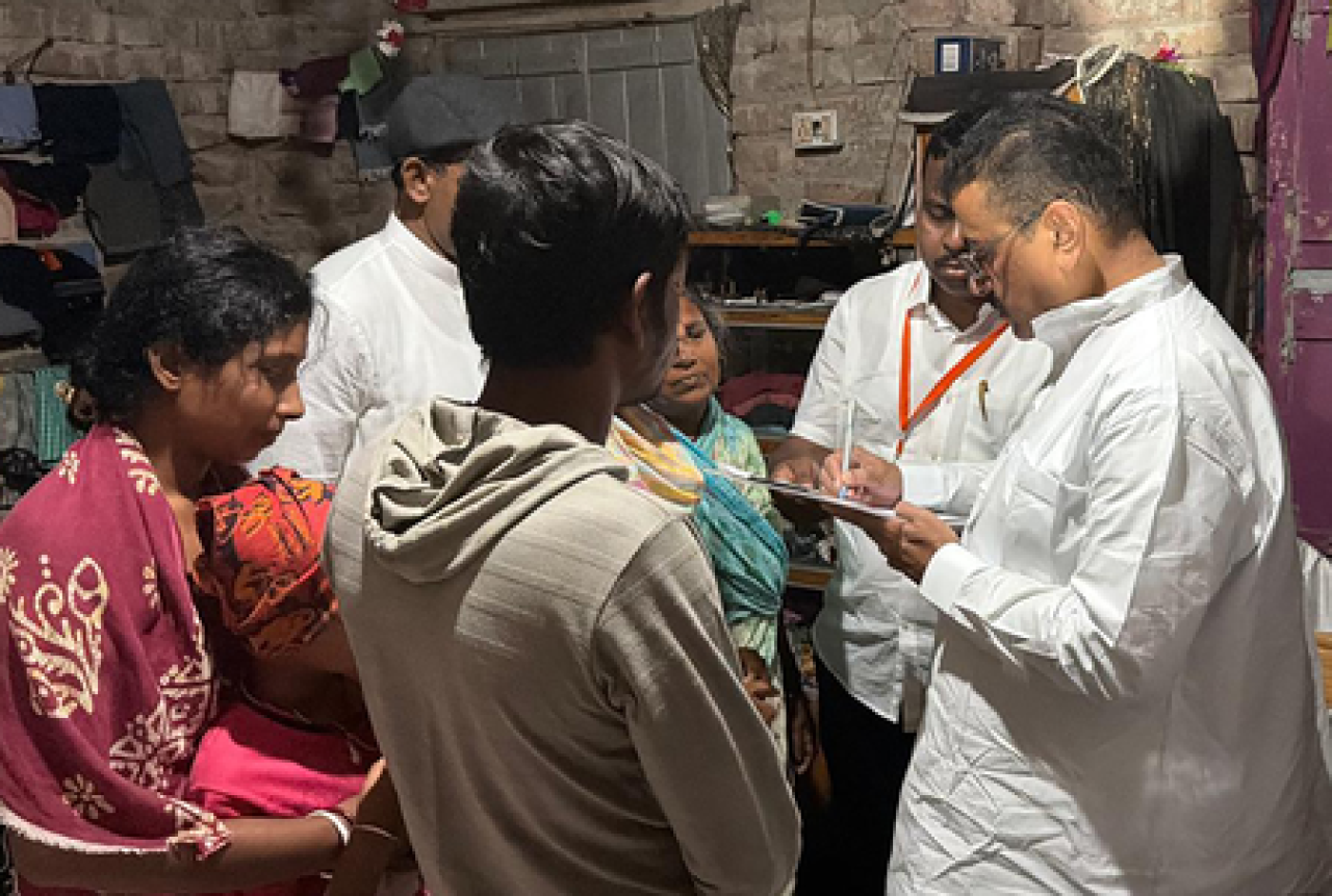 শিশুদের জন্য মোবাইল ব্যবহারের সীমাবদ্ধতা নিয়ে মুখ্যমন্ত্রীর পরামর্শ