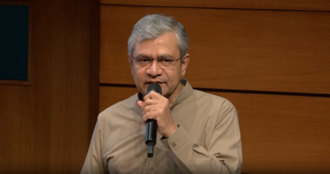 সাংবাদিকতার স্বাধীনতা রক্ষা করে ডিজিটাল ব্যক্তিগত ডেটা সুরক্ষা আইন: অশ্বিনী বৈষ্ণব